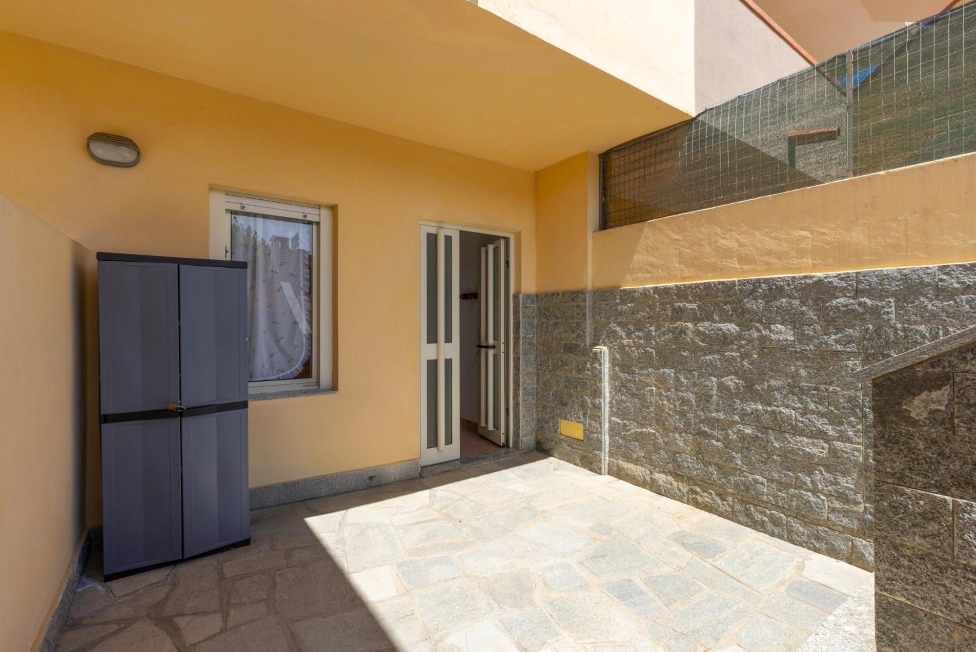 Oasy2 Apartment Villasimius Bagian luar foto
